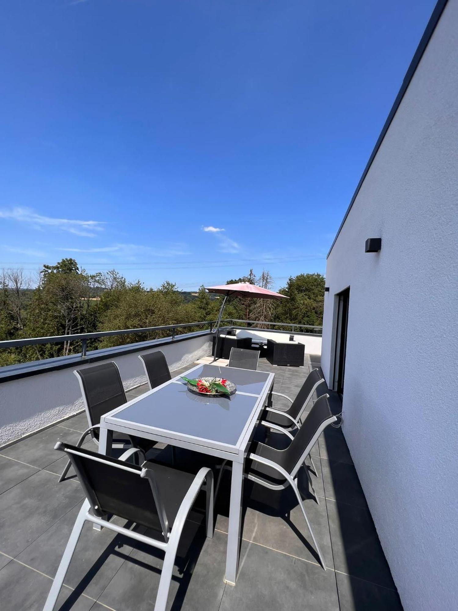 ノインキルヒェンPenthouse M1アパートメント エクステリア 写真